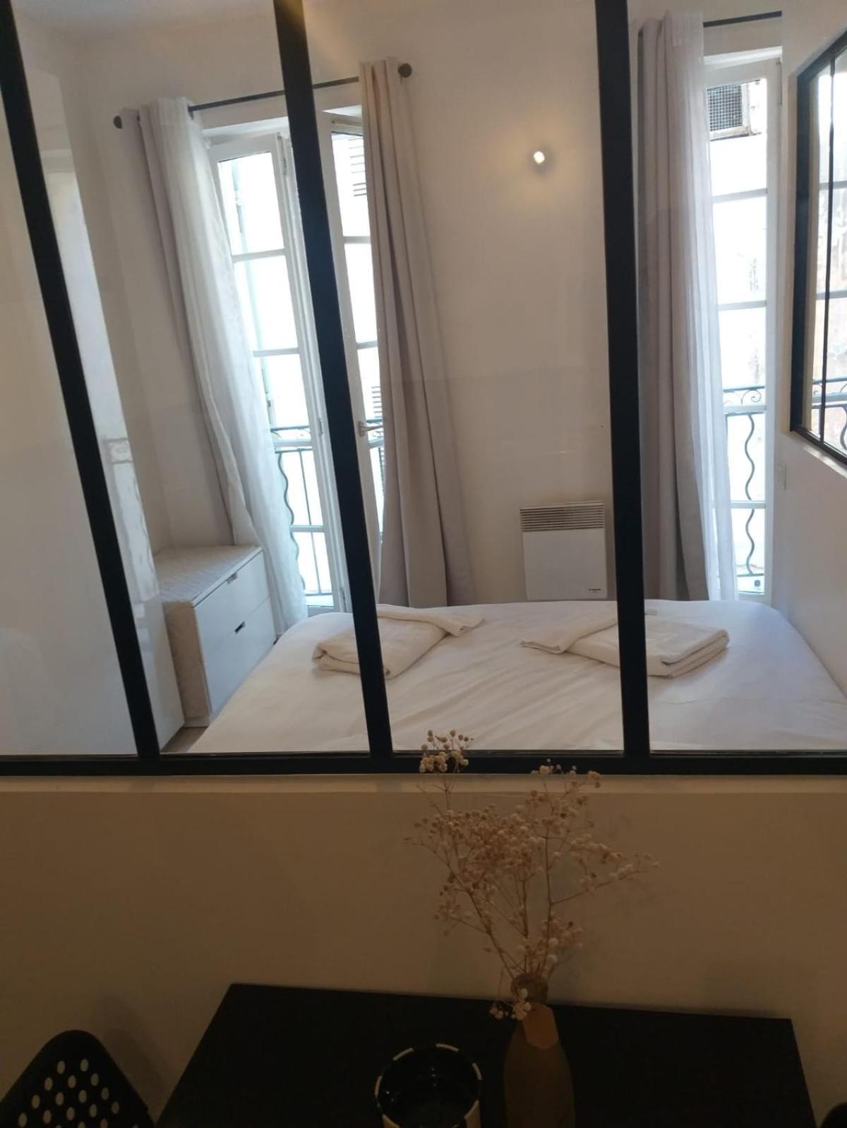 Beau Loft Au Coeur De Toulon Apartment Luaran gambar